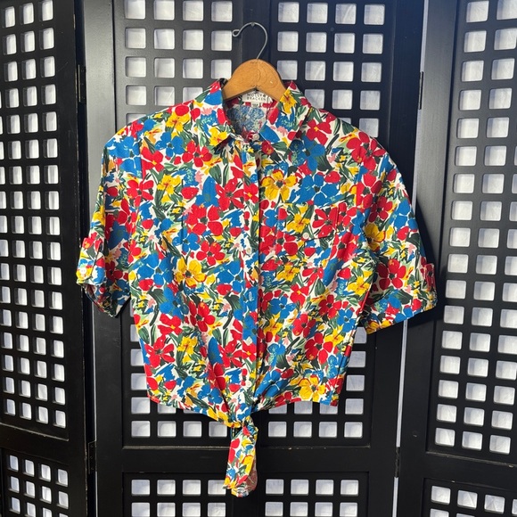 Molly Bracken Tops - 🌸 Molly Bracken Floral Front Tie, Button Blouse Colorful Women’s Small NWT 🌸